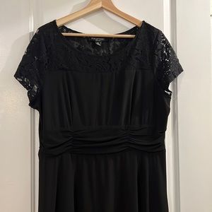 Like new Perceptions lace detail dress petite XL